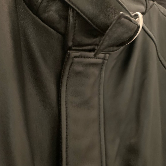 Michael Kors Soft Leather cropped jacket. - Picture 6 of 8